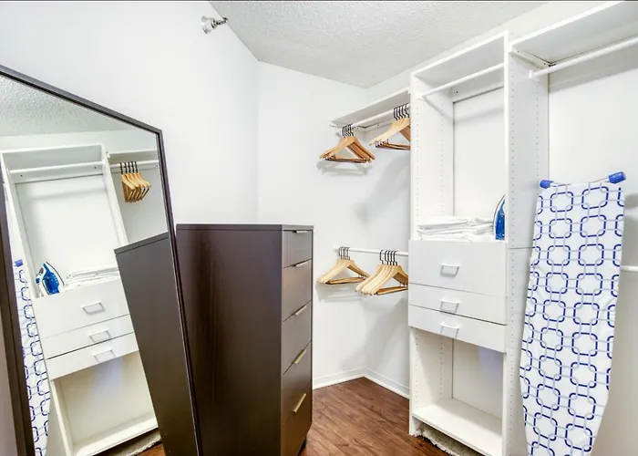 Streeterville W Gym Pool Nr Navy Pier Chi-410 Apartment *