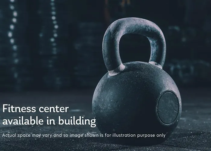 Streeterville W Gym Pool Nr Navy Pier Chi-410